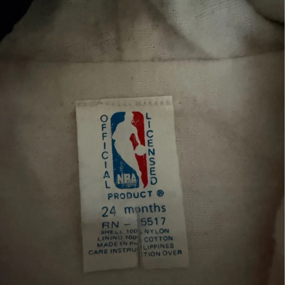 Vintage Chicago Bulls NBA Toddler Windbreaker Jacket Lightweight 24 Months